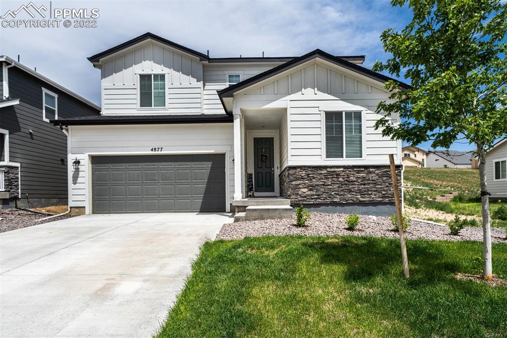 4877 Wolf Moon Dr., Colorado Springs, CO 80911