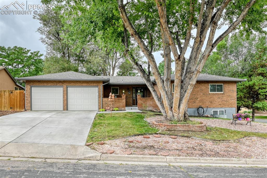 4506 Ridgecrest Dr., Colorado Springs, CO 80918