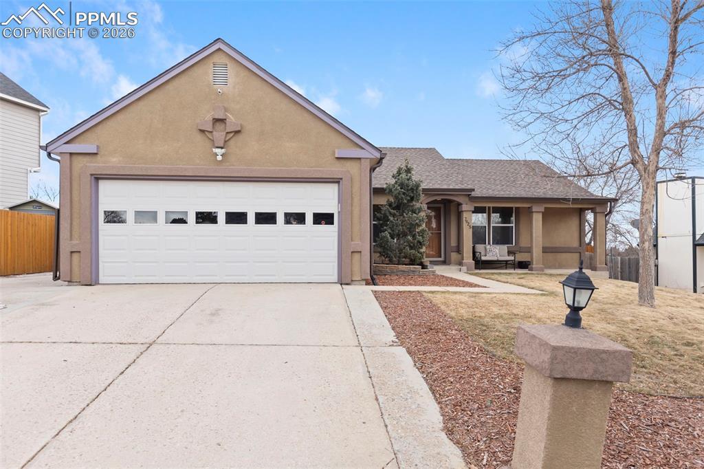 7925 Lindsey Dr., Colorado Springs, CO 80920