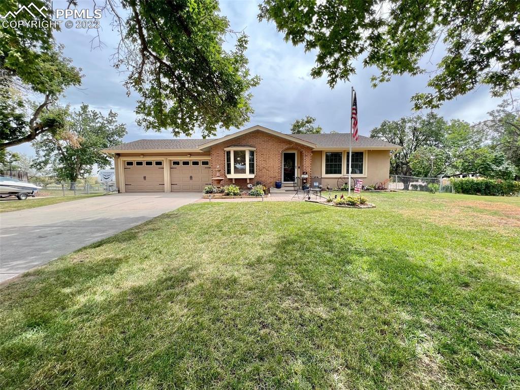 3575 Via Tierra Dr., Colorado Springs, CO 80911