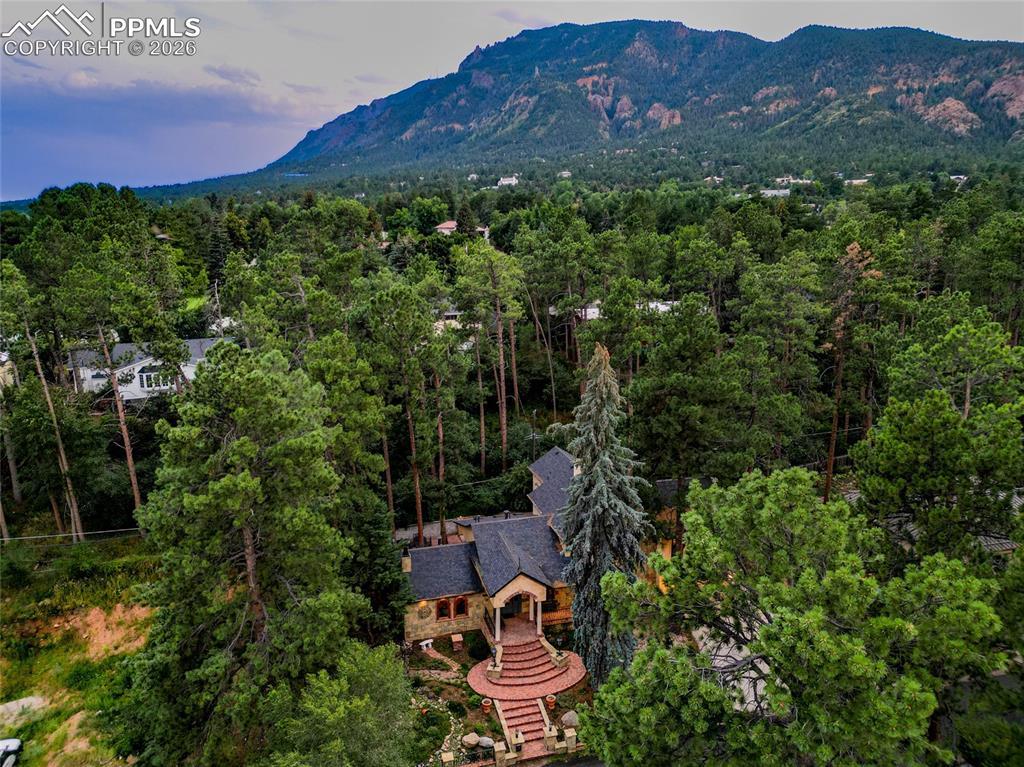 1815 Pine Grove Ave., Colorado Springs, CO 80906