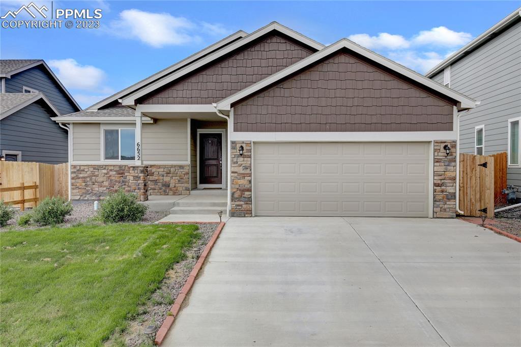6652 Tillamook Dr., Colorado Springs, CO 80925