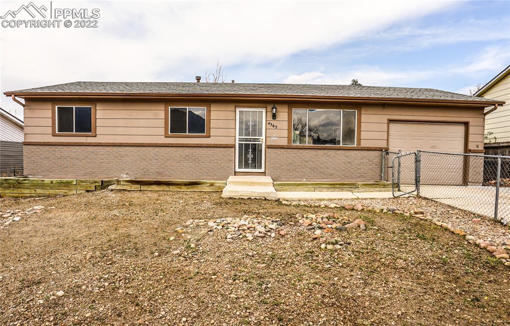 4365 Drummond, Colorado Springs, CO 80906
