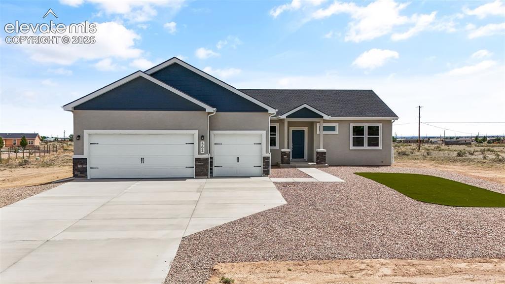 562 N Bayview Dr., Pueblo West, CO 81007