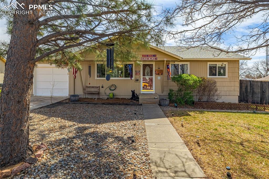 101 Trump Ave., Colorado Springs, CO 80909