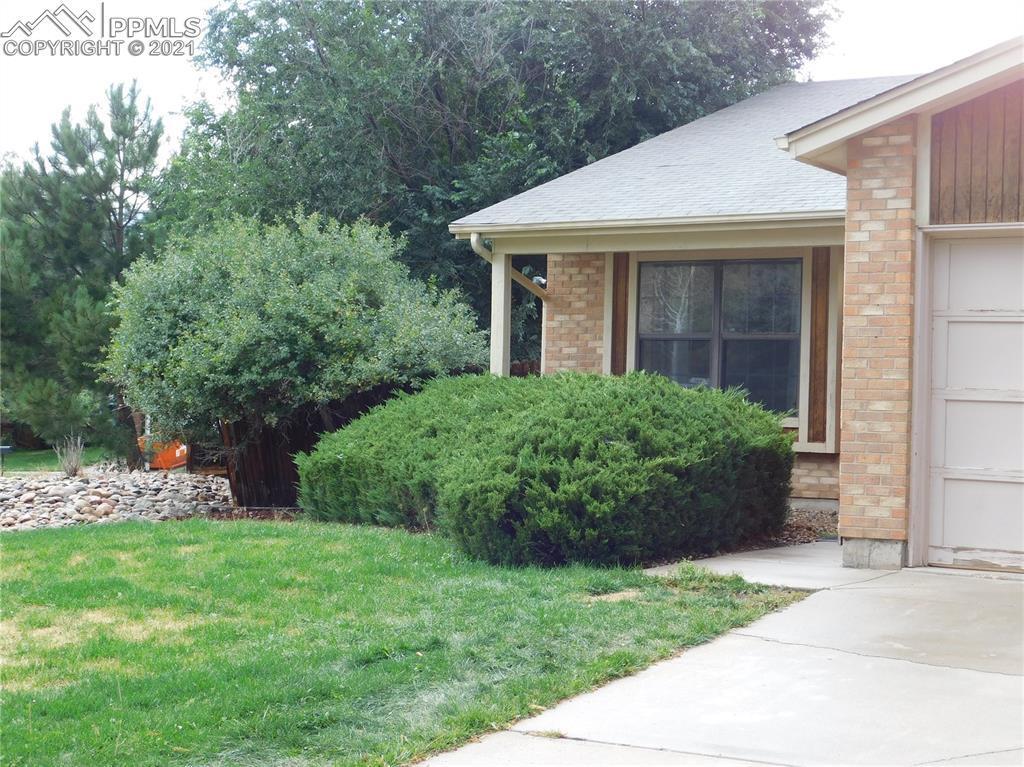 6445 Pemberton Way, Colorado Springs, CO 80919