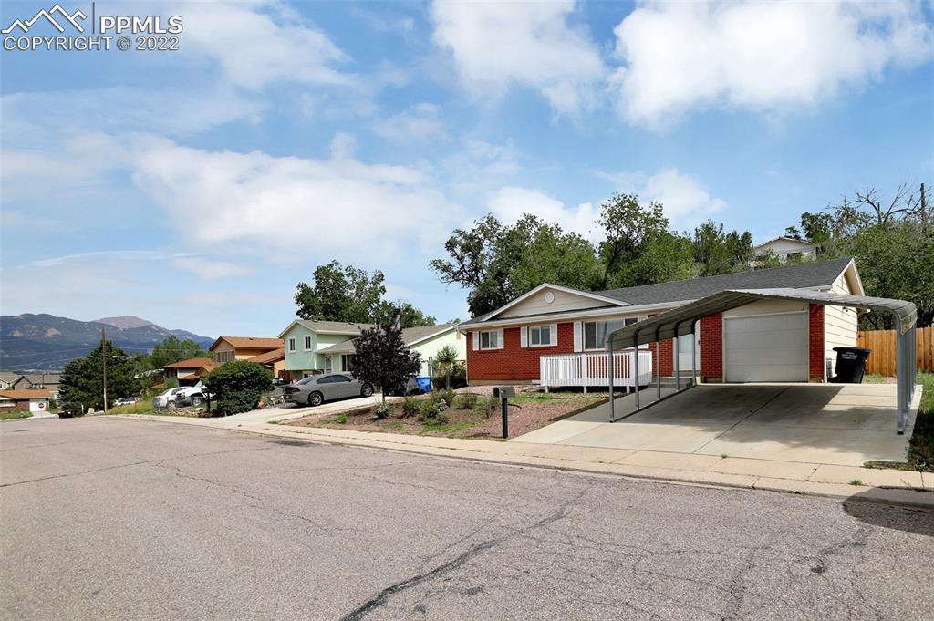2818 Fremont Dr., Colorado Springs, CO 80910