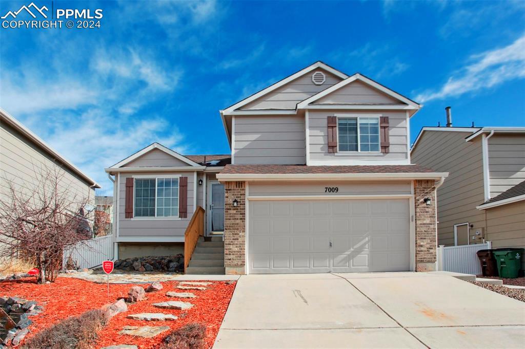 7009 Cabriolet Dr., Colorado Springs, CO 80923