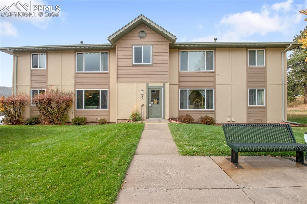 380 Paradise Cir. #C2, Woodland Park, CO 80863
