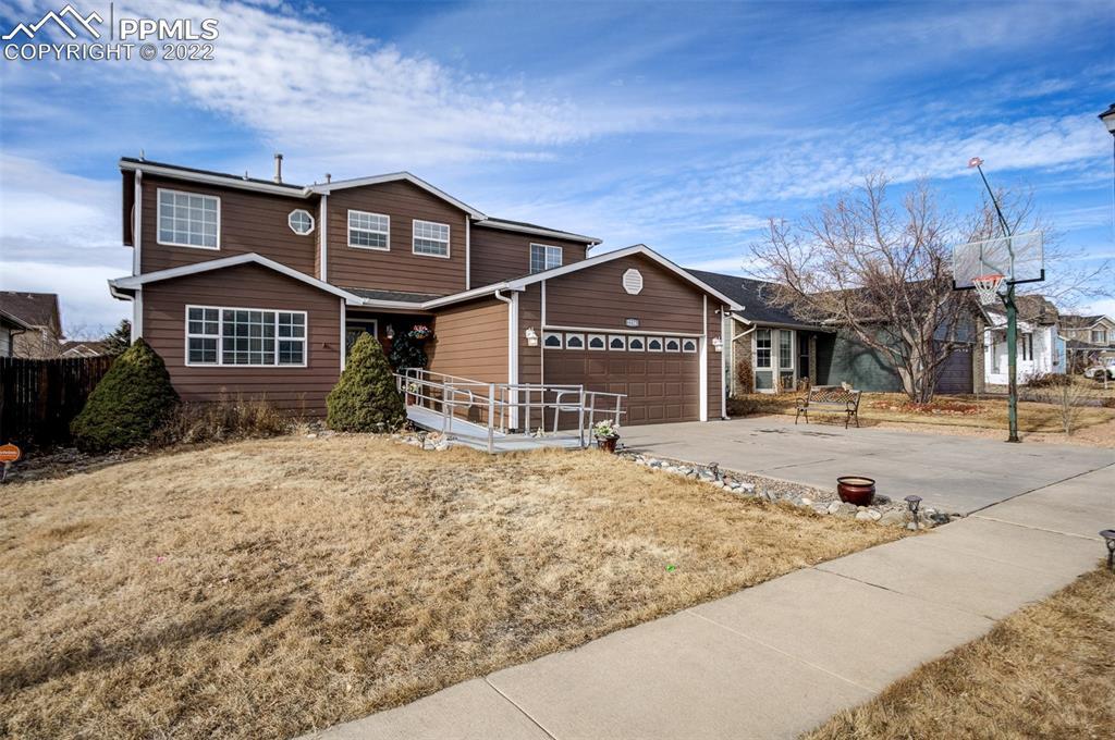 2256 Pinyon Jay Dr., Colorado Springs, CO 80951