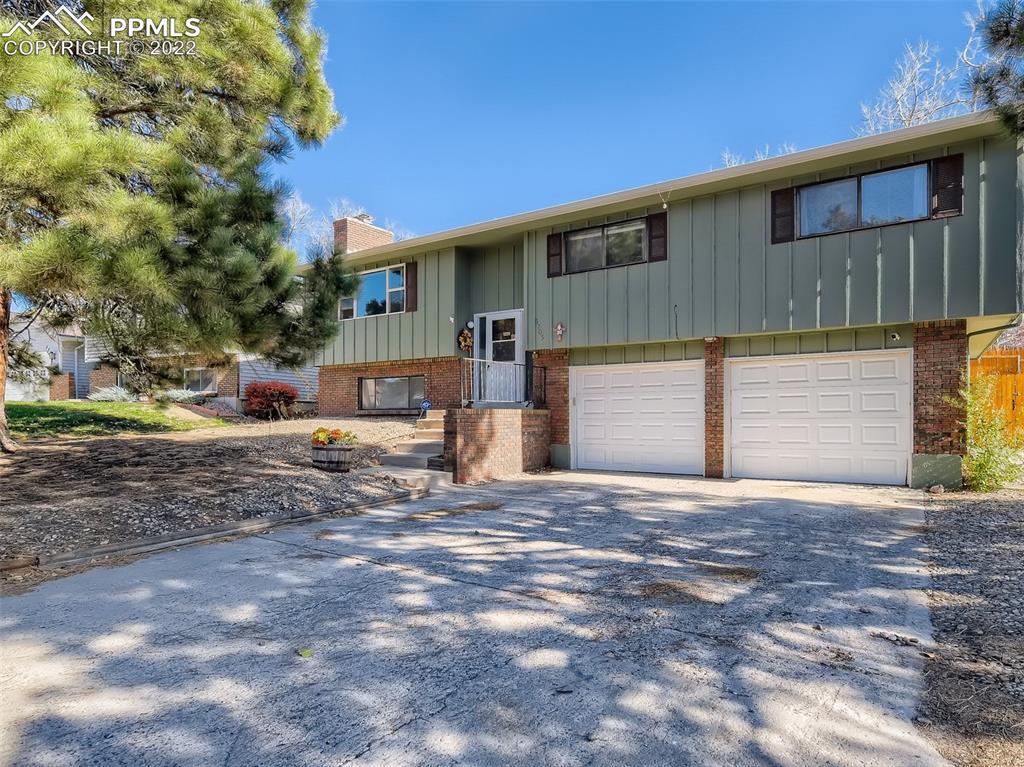 5705 Del Rey Dr., Colorado Springs, CO 80918