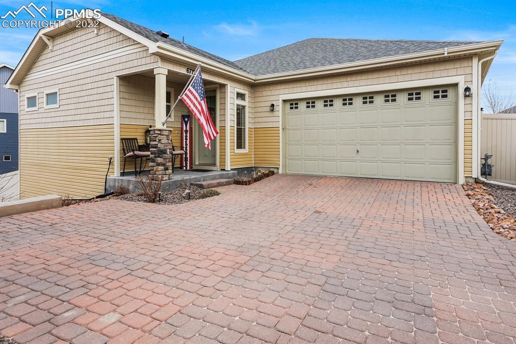 6712 Golden Briar Ln., Colorado Springs, CO 80927