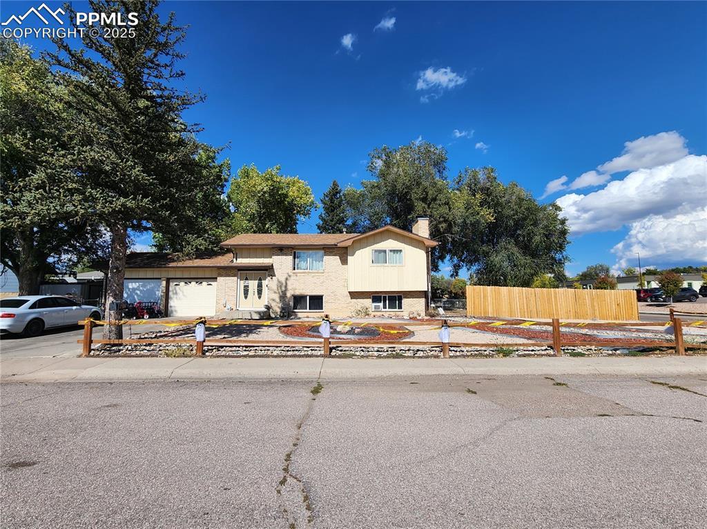 676 Fay Dr., Colorado Springs, CO 80911
