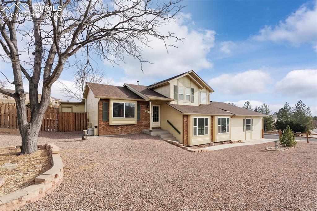 1204 Eastmeadow Dr., Colorado Springs, CO 80906