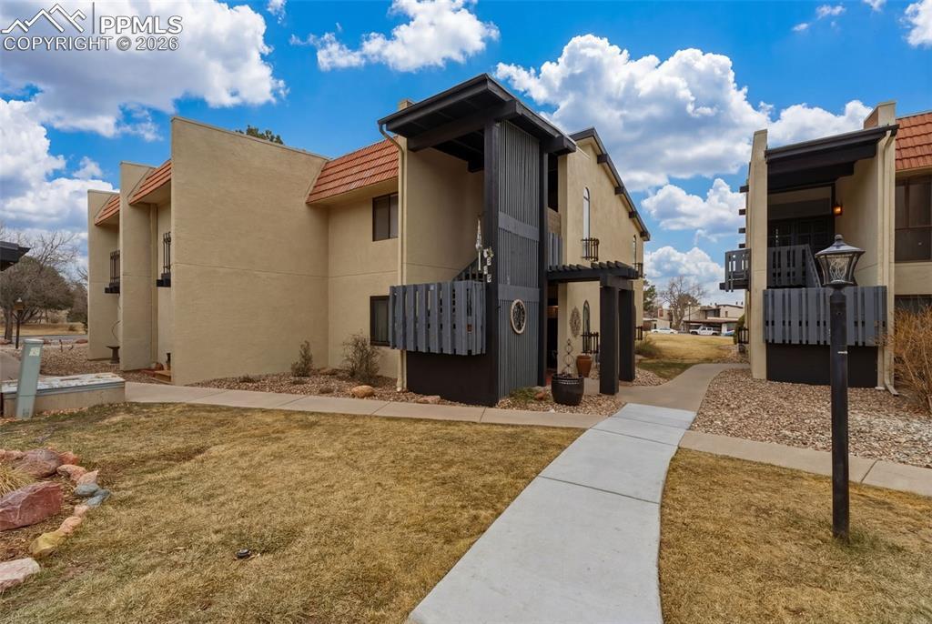 1098 Fontmore Rd. #B, Colorado Springs, CO 80904
