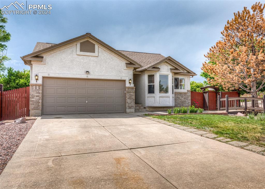 3374 Congo Dr., Colorado Springs, CO 80916