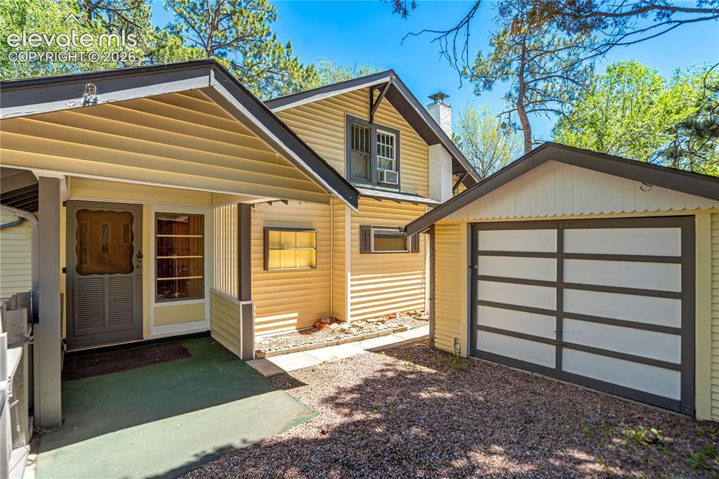 1823 Cheyenne Blvd., Colorado Springs, CO 80906