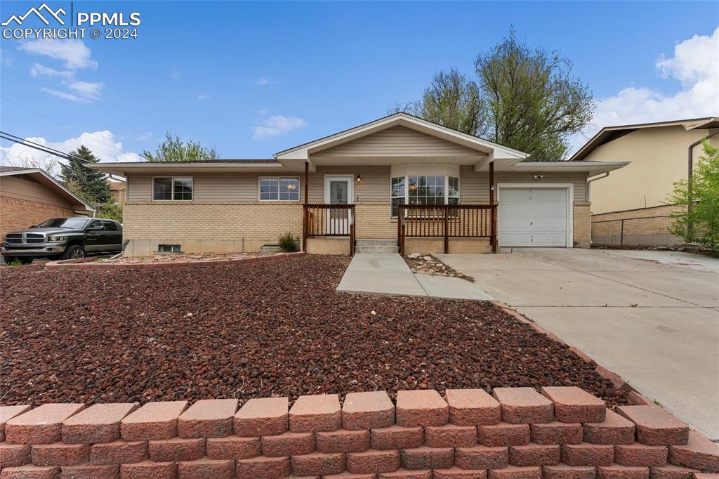 86 Mcburney Blvd., Colorado Springs, CO 80911