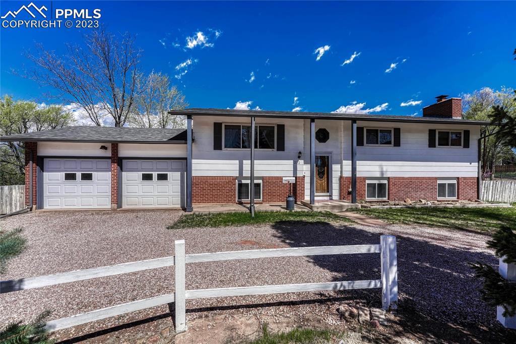 232 Cunningham Dr., Colorado Springs, CO 80911