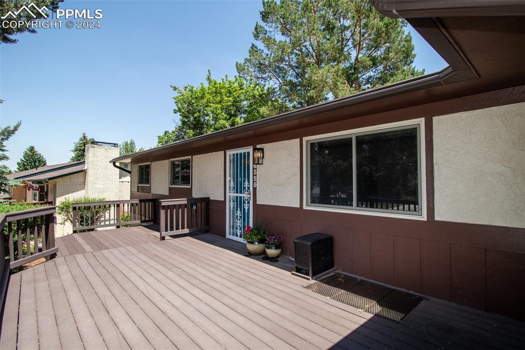 6325 Lemonwood Dr., Colorado Springs, CO 80918