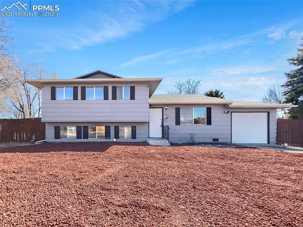 1265 Jet Wing Cir., Colorado Springs, CO 80916