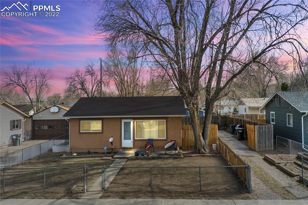 1115 Montrose Ave., Colorado Springs, CO 80905