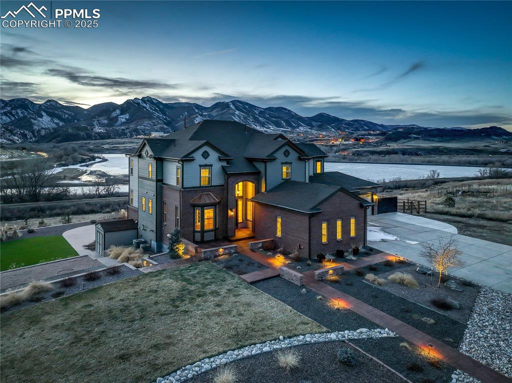 8727 Hunters Hill Ln., Littleton, CO 80125