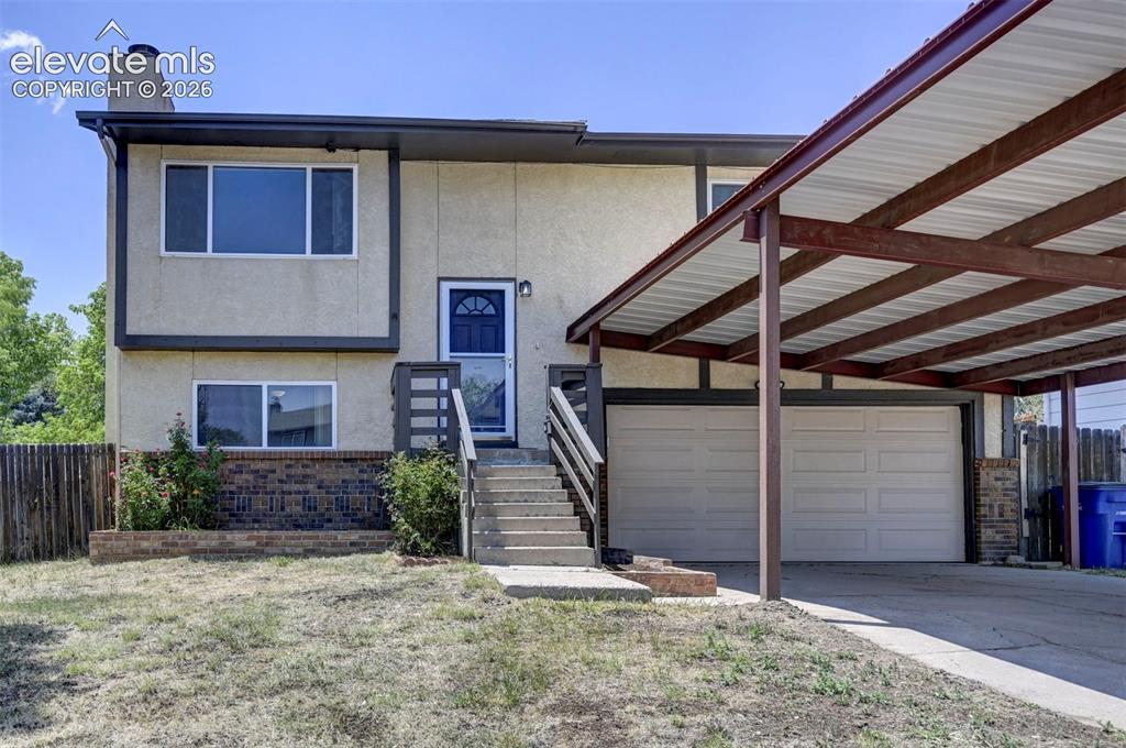 2150 Heathercrest Dr., Colorado Springs, CO 80915