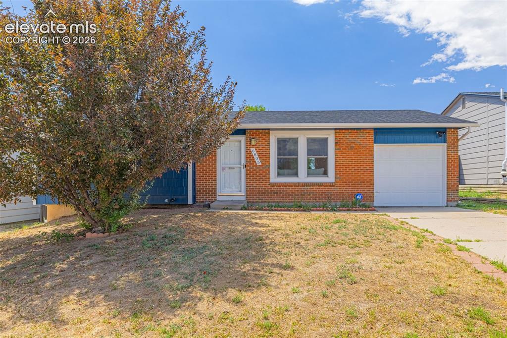6805 Parkridge Ct., Colorado Springs, CO 80915