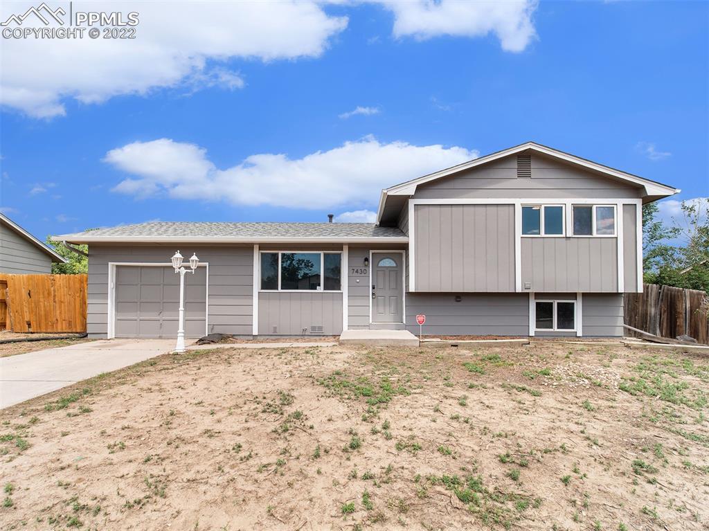 7430 Vineland Tr., Colorado Springs, CO 80911