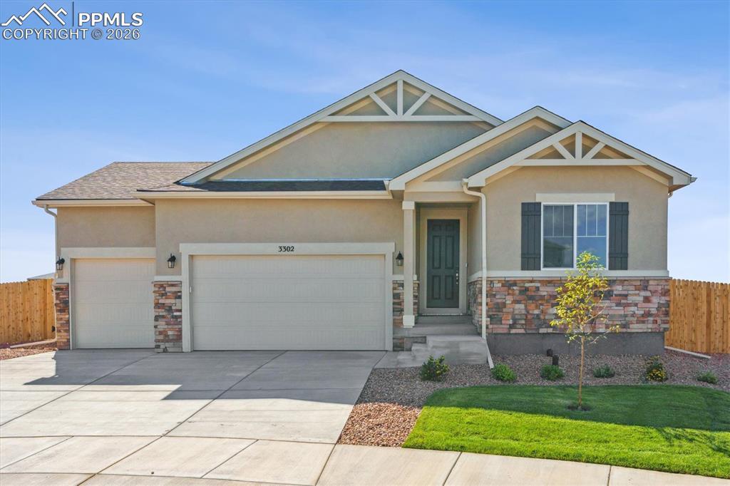 3302 Bella Notte Dr., Pueblo, CO 81001