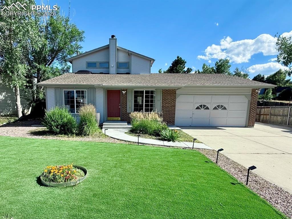 2635 Canton Ln., Colorado Springs, CO 80918