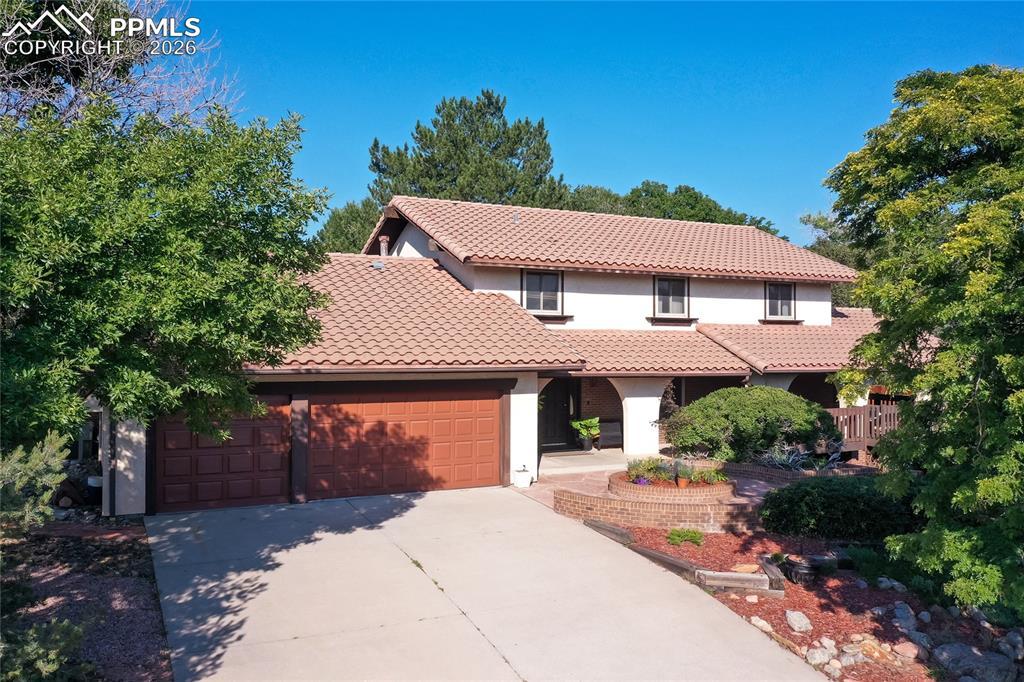 125 Sunbird Cliffs Ln., Colorado Springs, CO 80919