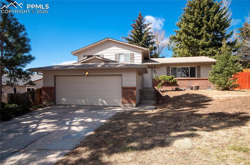 5478 Descanso Cir., Colorado Springs, CO 80918