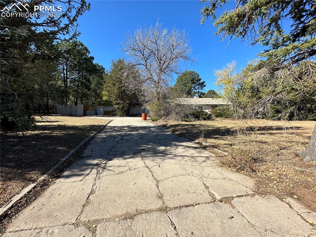 34 Marland Rd., Colorado Springs, CO 80906