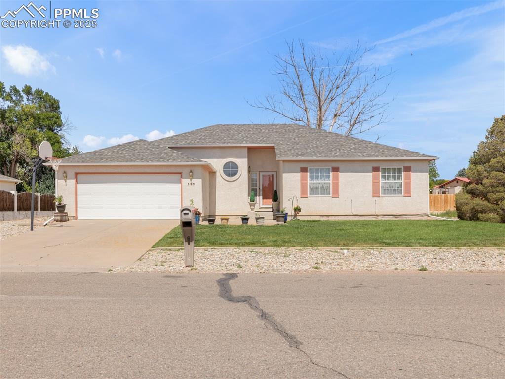 192 S Golfview Dr., Pueblo West, CO 81007