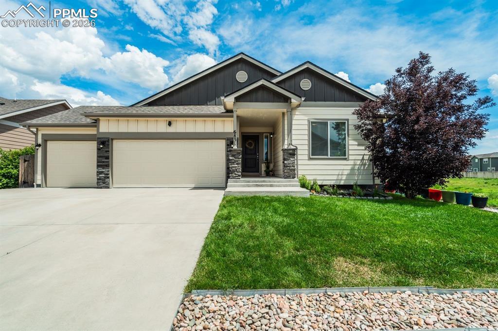 6851 Mandan Dr., Colorado Springs, CO 80925