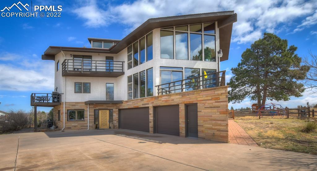 4807 Avondale Cir., Colorado Springs, CO 80917