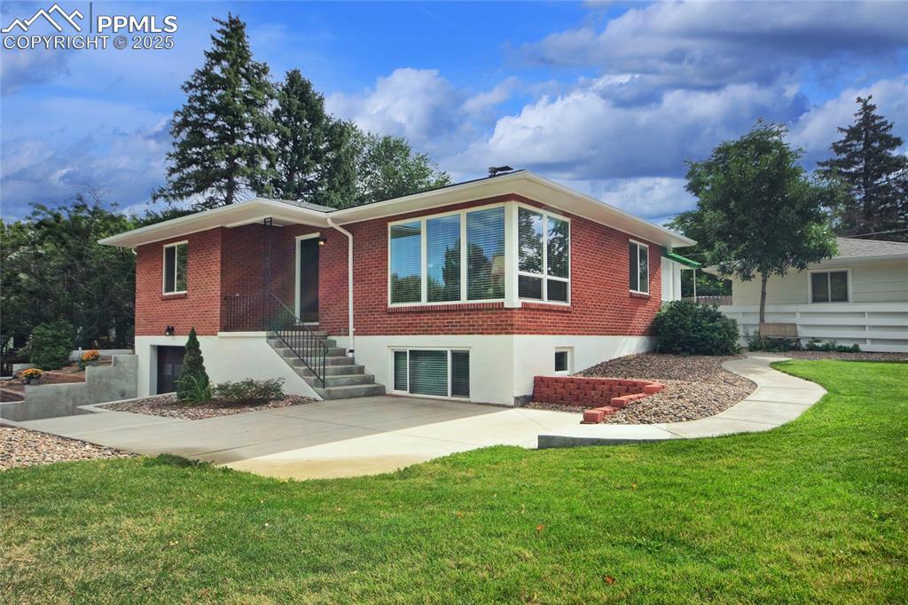 3953 Mariposa St., Colorado Springs, CO 80907