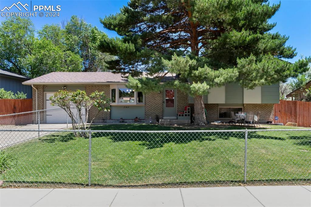 7187 Caballero Ave., Colorado Springs, CO 80911