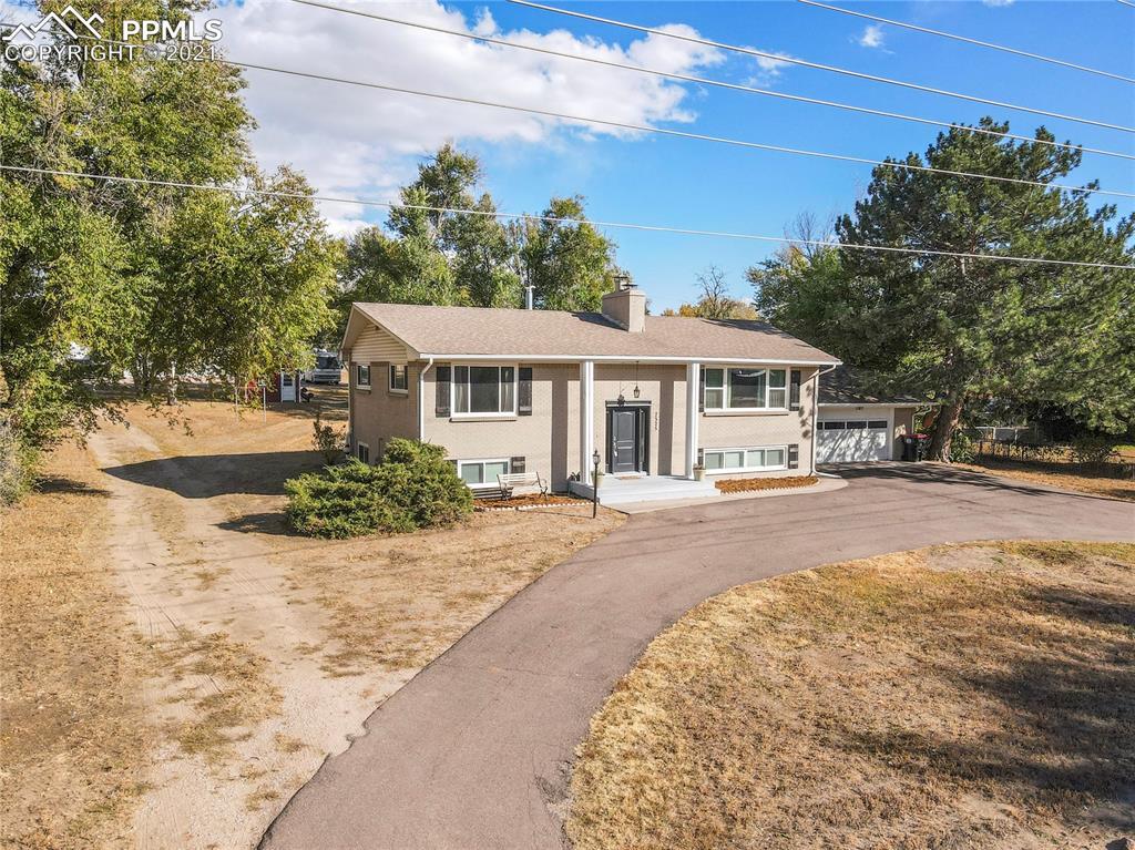 7325 Grashio Dr., Colorado Springs, CO 80920