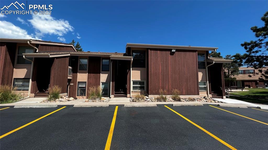 4521 N Carefree Cir. #B, Colorado Springs, CO 80917
