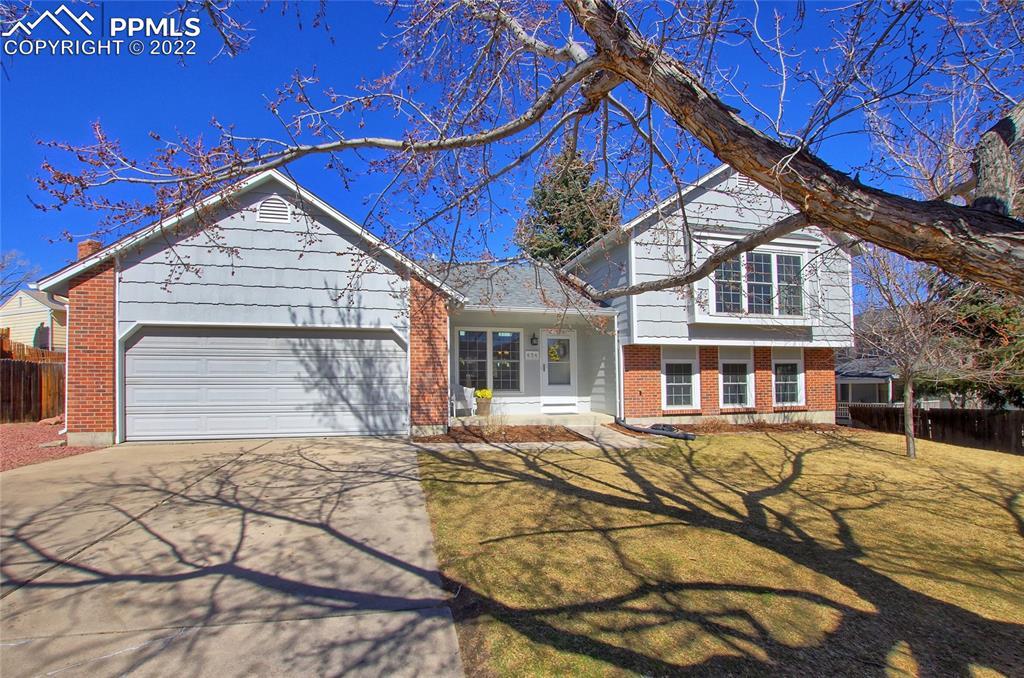 654 Tamarron Dr., Colorado Springs, CO 80919
