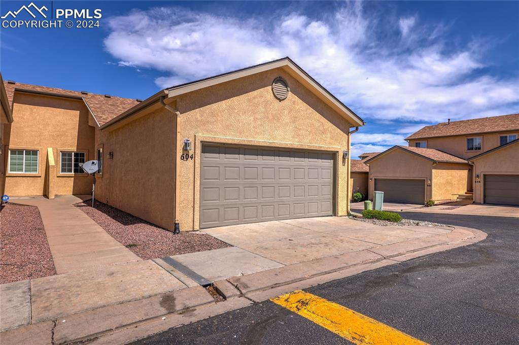 604 Cima Vista Point, Colorado Springs, CO 80916