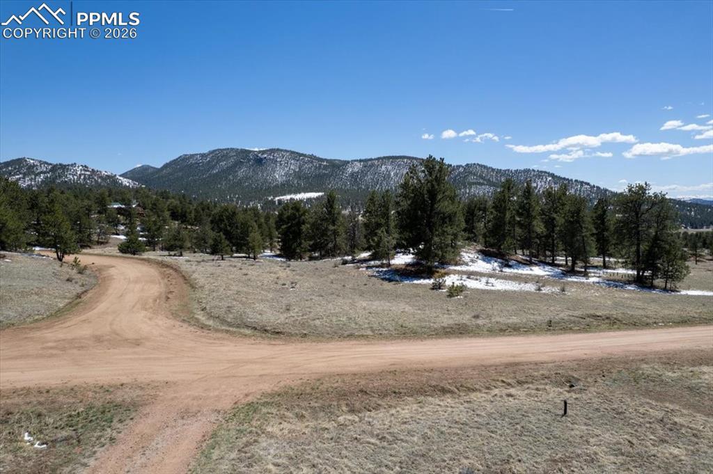 70 Sioux Cir., Florissant, CO 80816