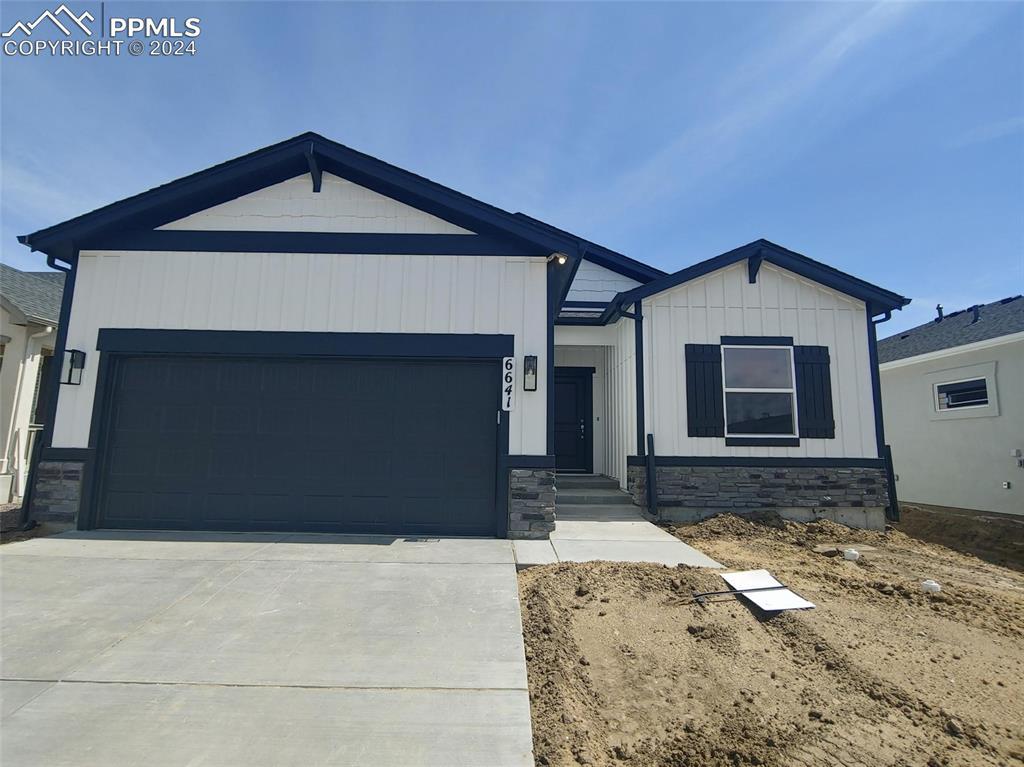 6641 Vistancia Ave., Colorado Springs, CO 80922