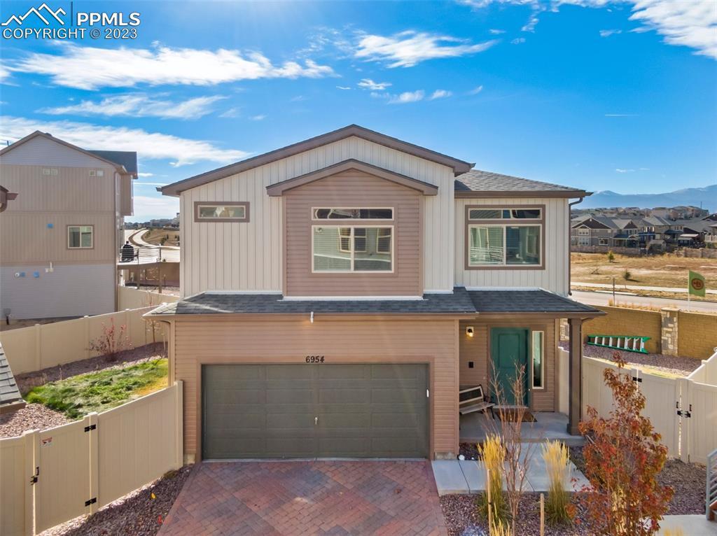6954 Silvergrass Dr., Colorado Springs, CO 80927