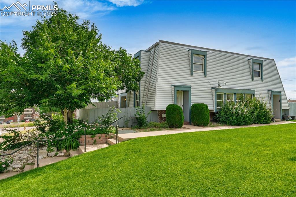 3043 E Fountain Blvd., Colorado Springs, CO 80910