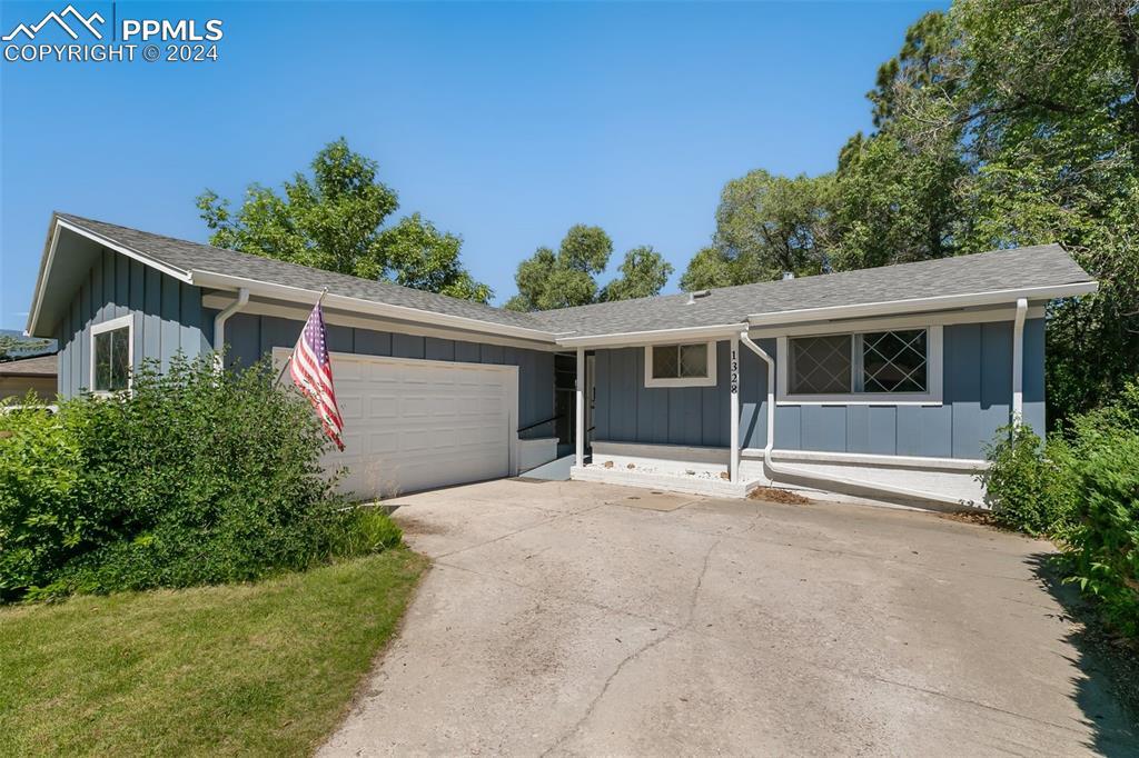 1328 Rushmore Dr., Colorado Springs, CO 80910