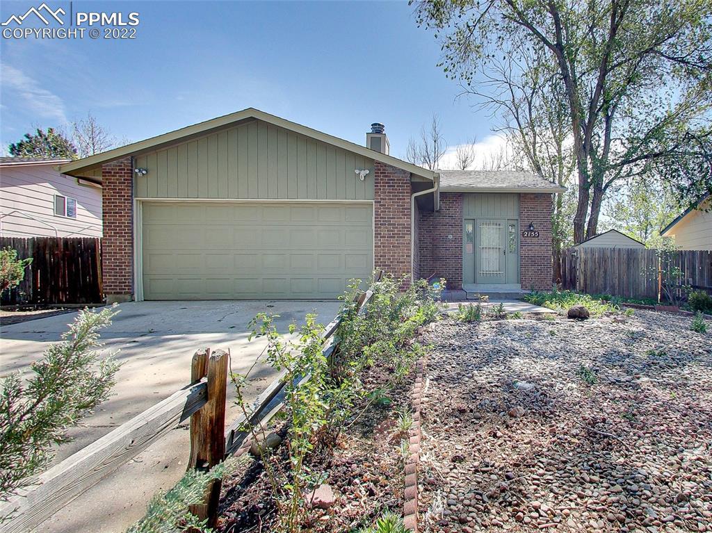 2155 Grafton Dr., Colorado Springs, CO 80916